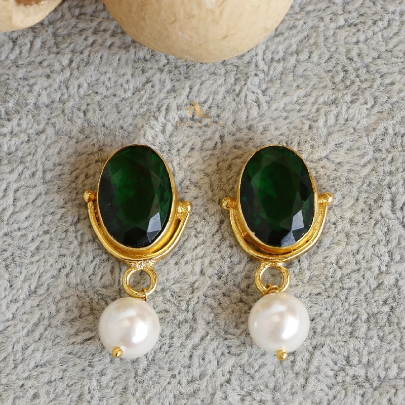 trendy stud earrings for women -luxury pearl earrings forOviya Oval Glossy With Pearl Earring