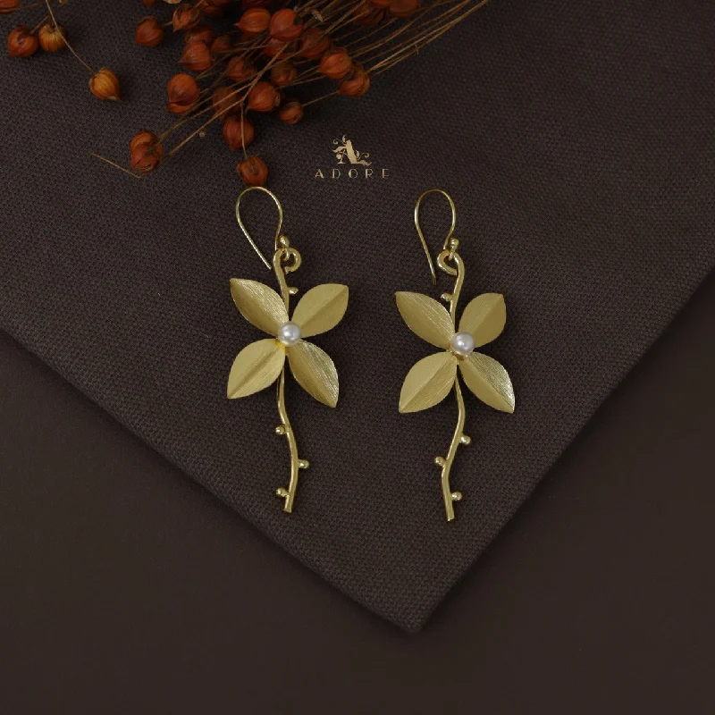 bridesmaid earrings for women -pearl earrings for women -Melera Pearl Golden Stem Flower Earring