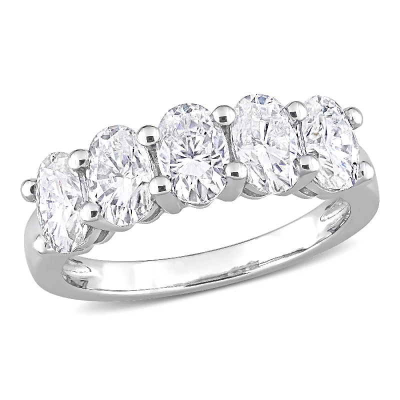 Miadora 2 1/2ct DEW Oval-cut Moissanite 5-Stone Semi-Eternity Band Ring in 10k White Gold