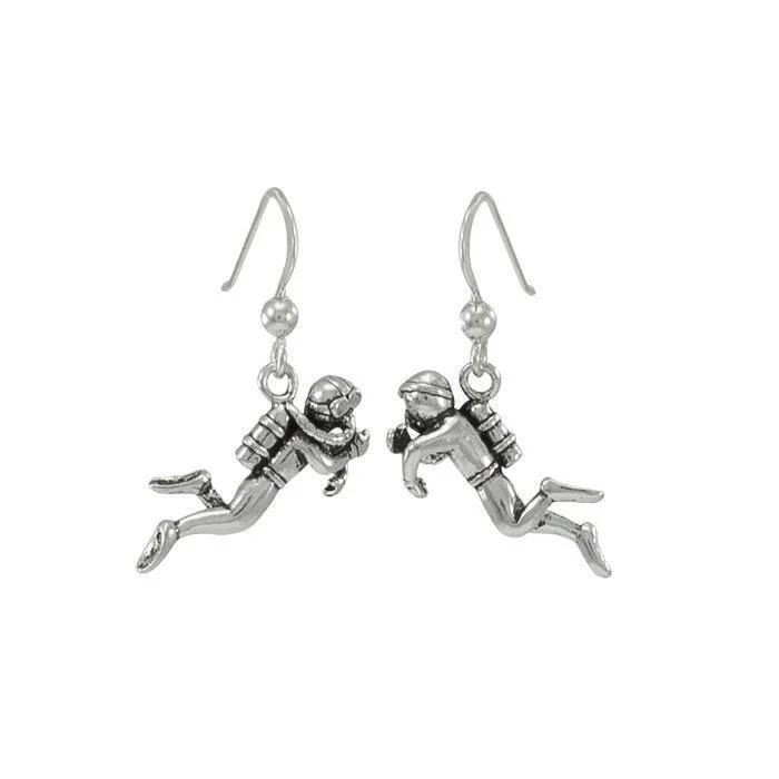 modern stud earrings for women -gold earrings for women -Scuba Sport Diver Silver Earrings TE968