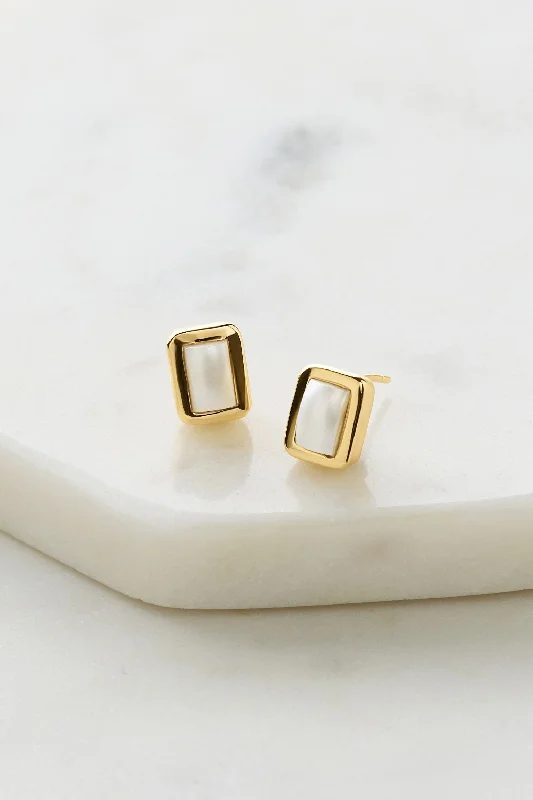 geometric earrings for women -gemstone earrings for women -Sierra Stud Earrings (Pearl)